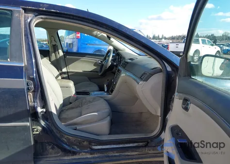 2007 Saturn Aura Xe из США, поврежденный, VIN 1G8ZS57N67F155671